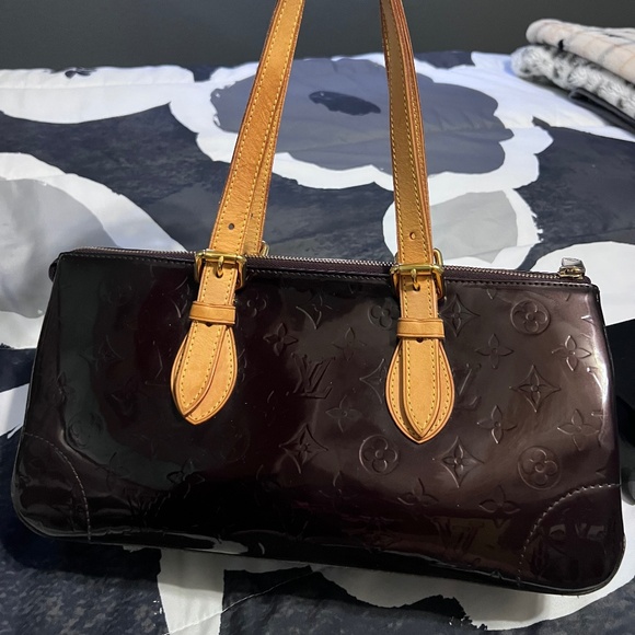 LOUIS VUITTON VERNIS ROSEWOOD SHOULDER BAG - Picture 1 of 8